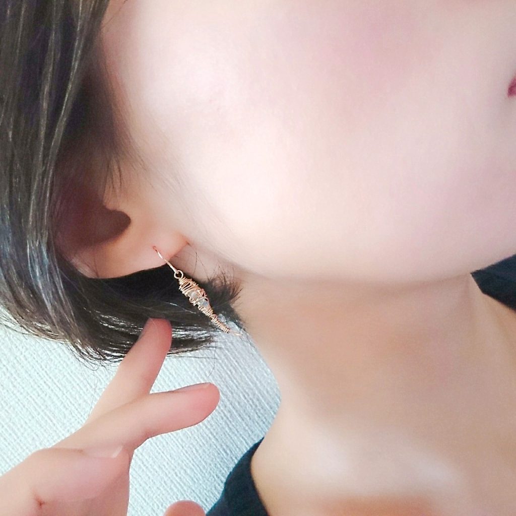 天然石 ピアス ジュエリー コルノ 牛の角 イタリア